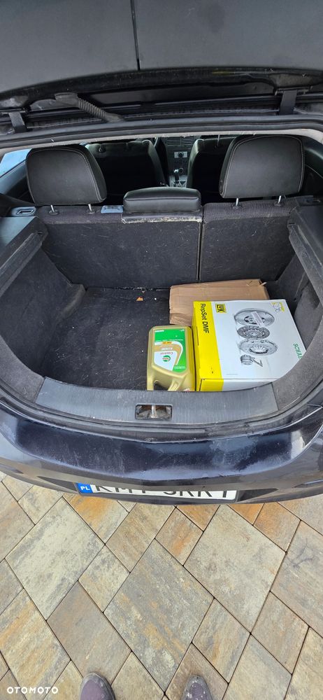 Opel Astra 1.9 CDTI DPF Sport - 7