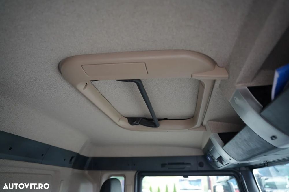 MAN TGS 35.500 / 8x4 / BASCULĂ SPATE MEILLER / IZOLATĂ / PENTRU ASFALT / HYDROCLASP / NAVI / 2021 - 35