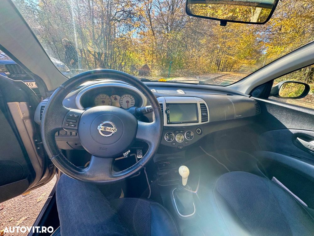 Nissan Micra 1.6 C+C Tekna + - 5