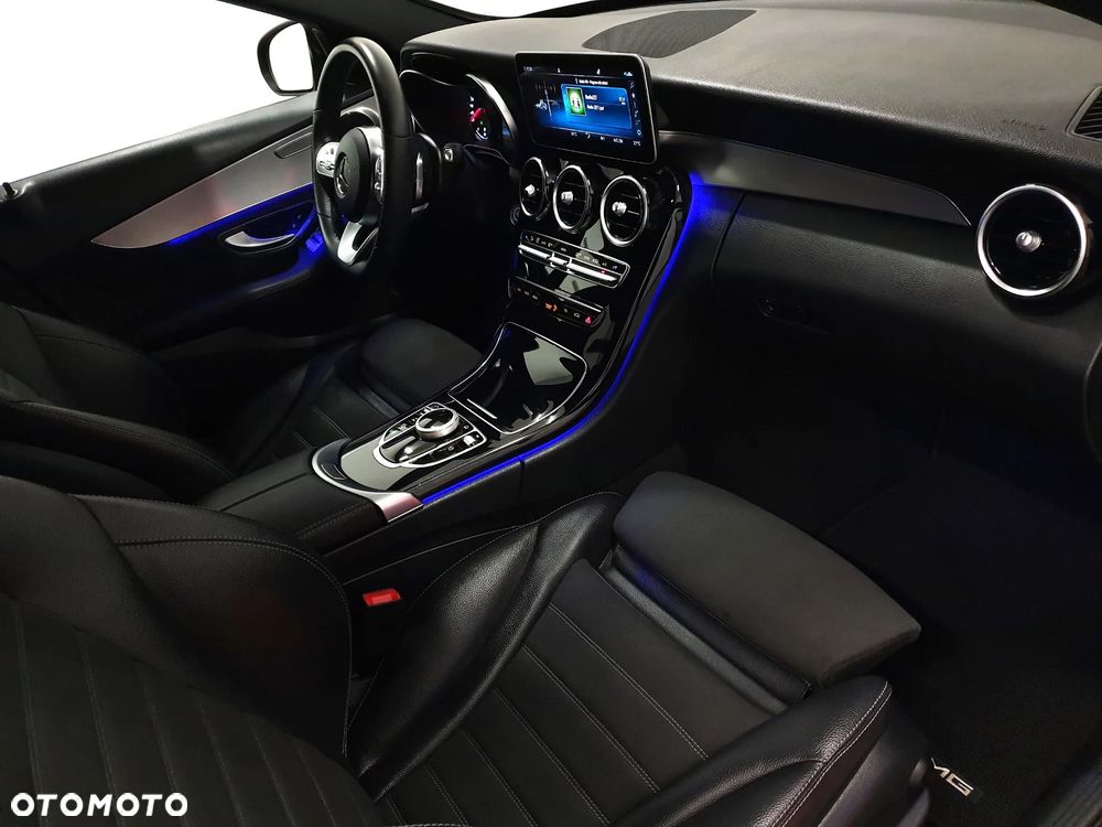 Mercedes-Benz Klasa C 220 d 9G-TRONIC - 40