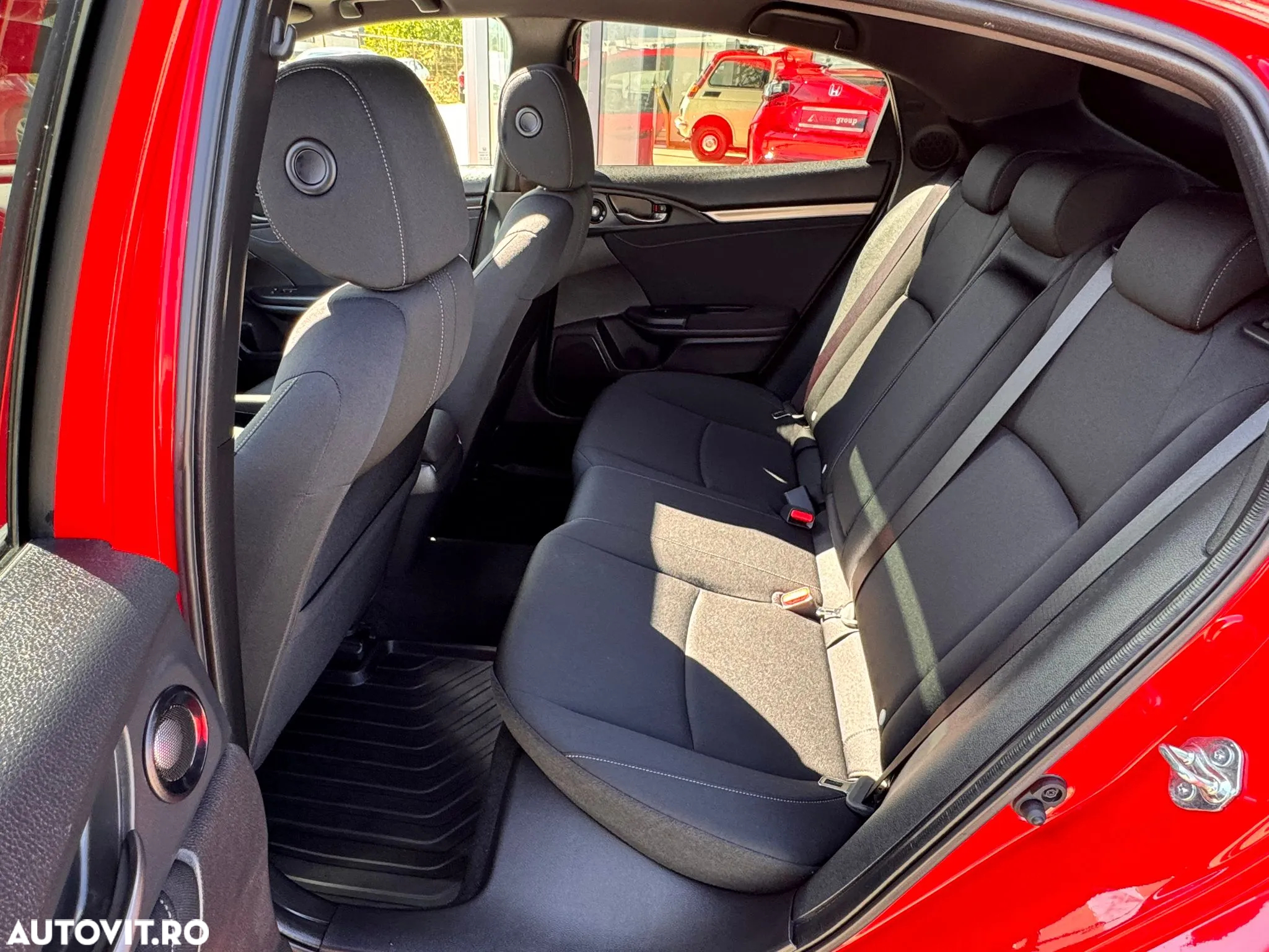 Honda Civic 1.5 VTEC Turbo Sport Plus - 15