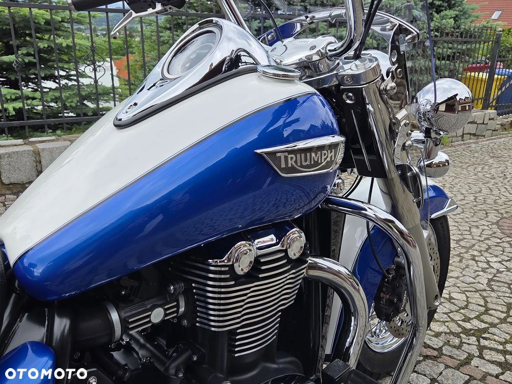 Triumph Thunderbird - 38