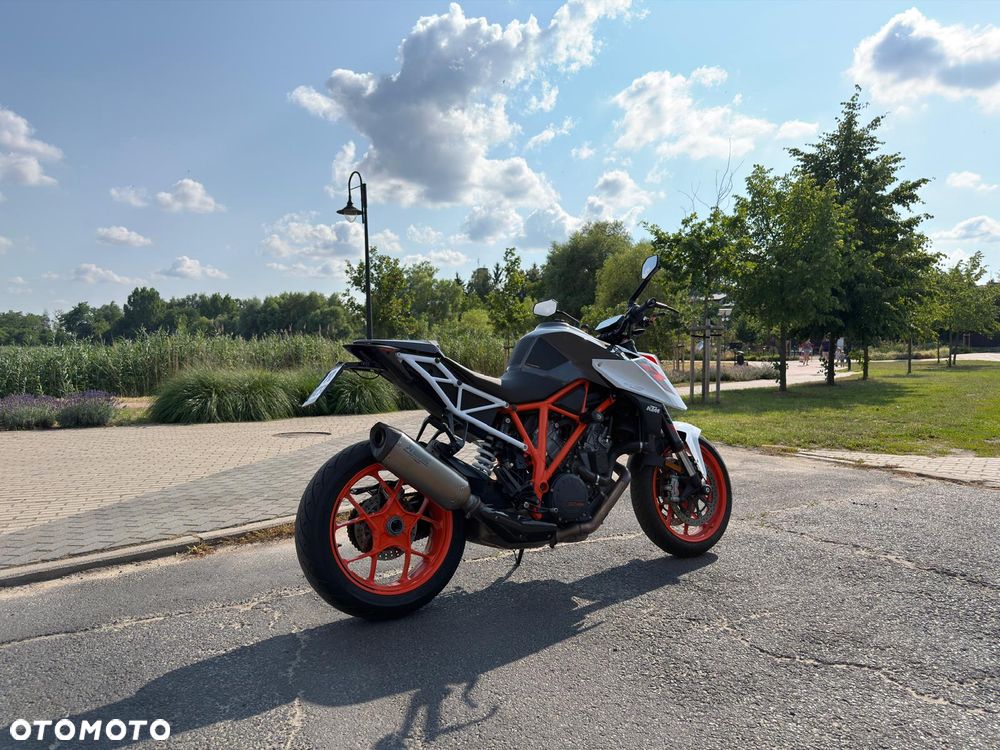 KTM Super Duke - 3