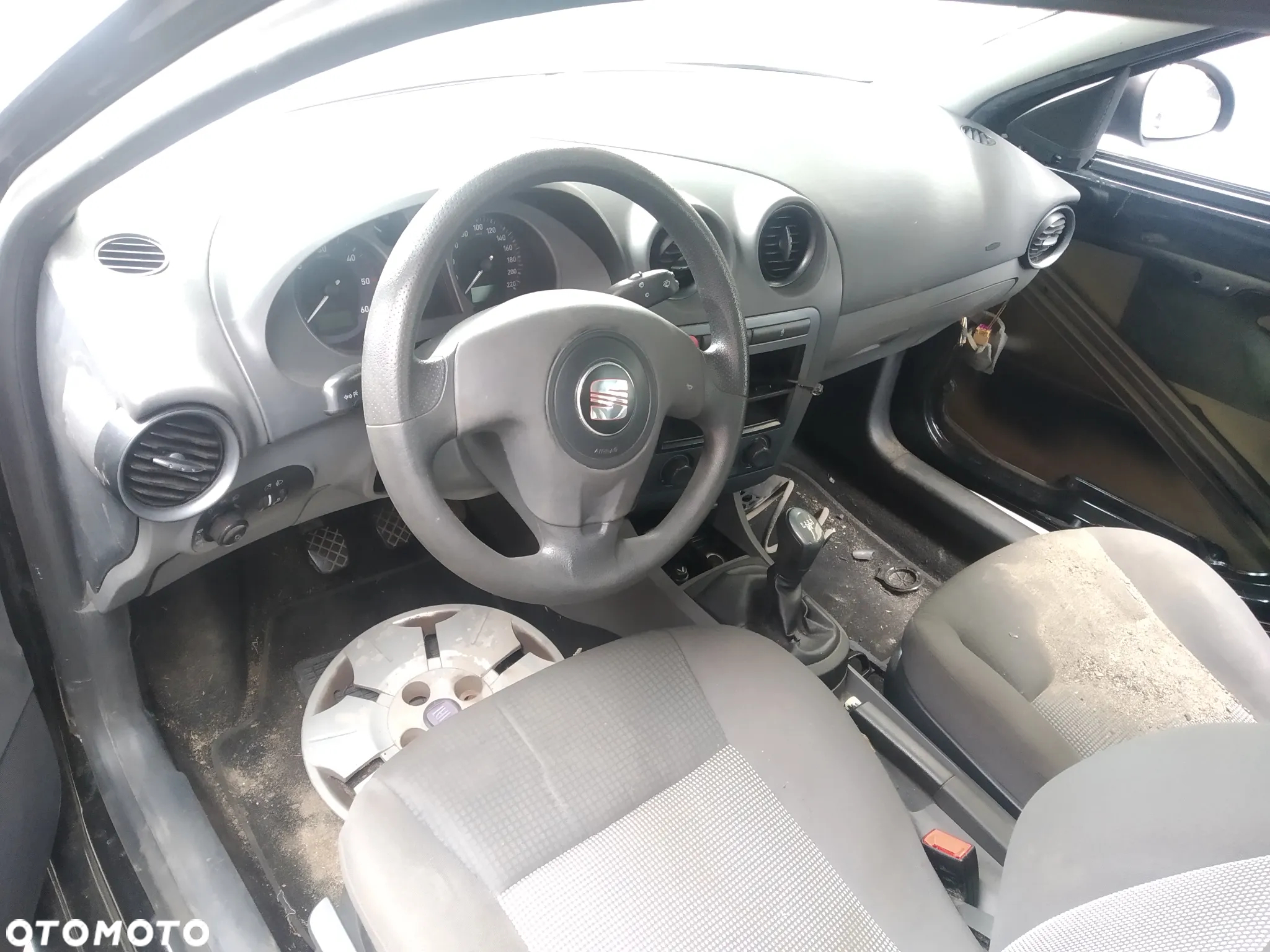 SEAT IBIZA 05-08 LIFT 1.4 TDI BNV - SKRZYNKA BEZPIECZNIKÓW - 39