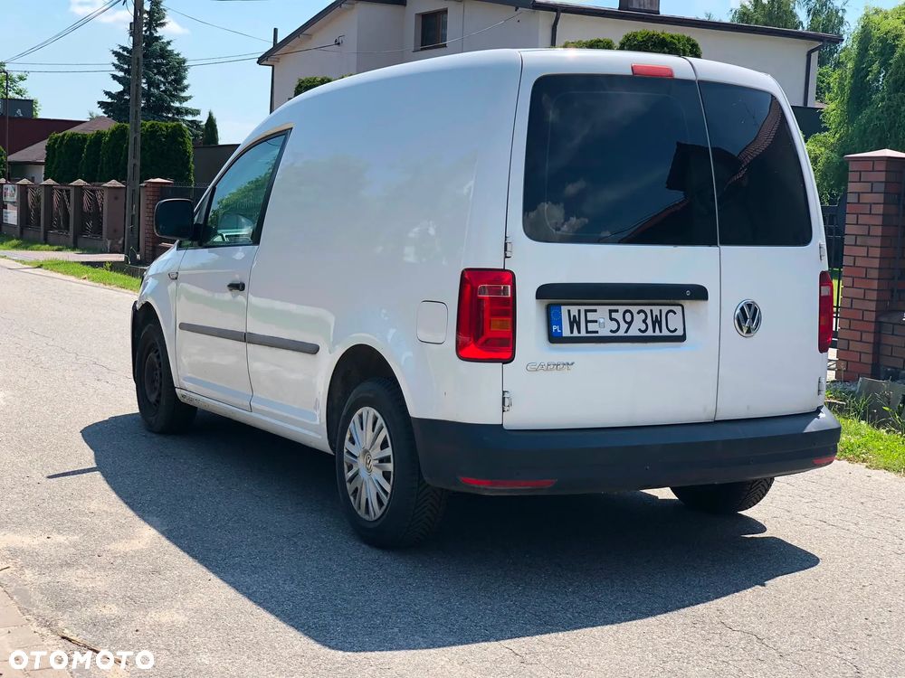 Volkswagen Caddy - 4