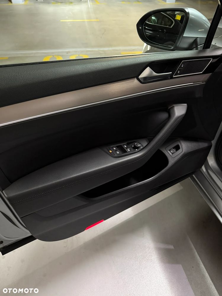 Volkswagen Passat 1.8 TSI BMT Highline DSG - 16