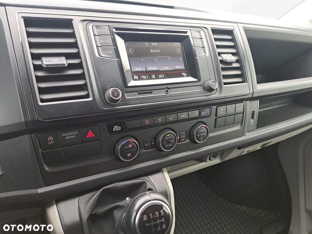 Volkswagen Caravelle 2.0 TDI L1 Trendline 4Motion - 11