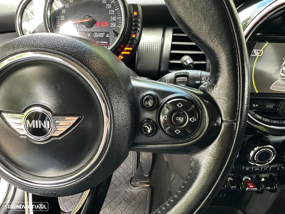 MINI 5 Portas Cooper D - 20
