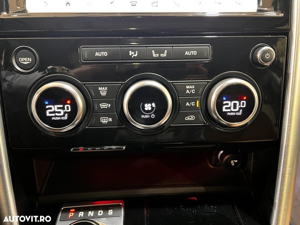 Land Rover Discovery - 28