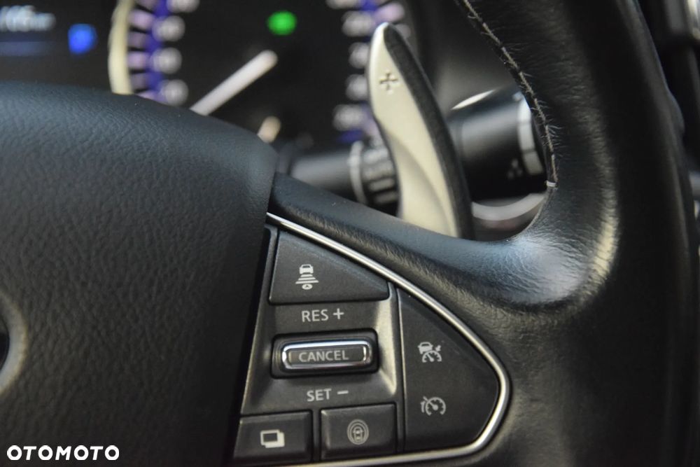 Infiniti Q50 Q50S Hybrid AWD Sport Tech - 34