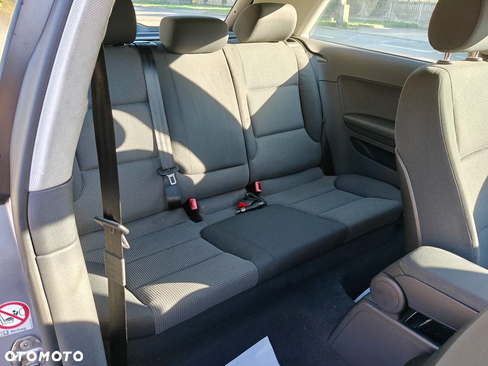 Audi A3 3-drzwiowe 1.9 TDI DPF Ambiente - 14