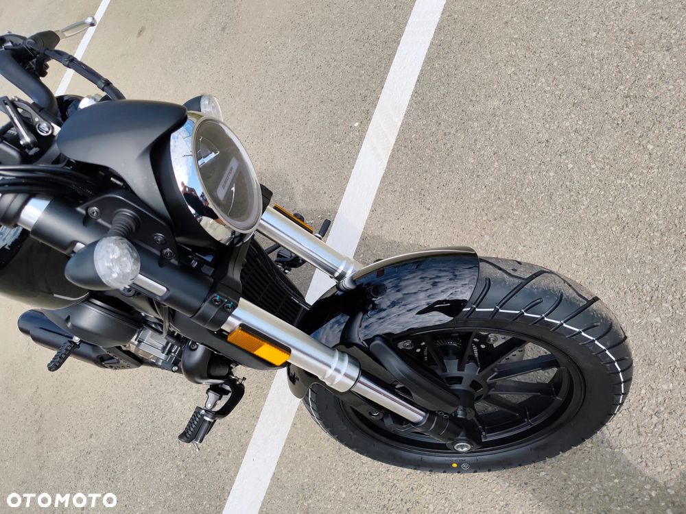 QJMOTOR SRV 125 - 15