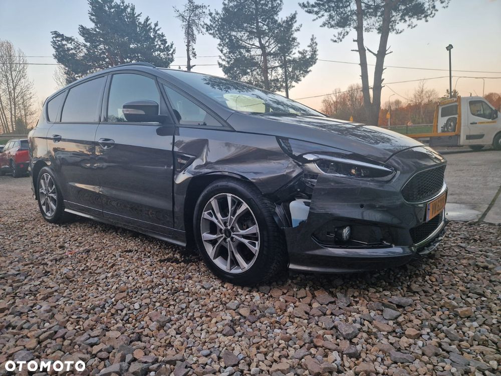 Ford S-Max - 6