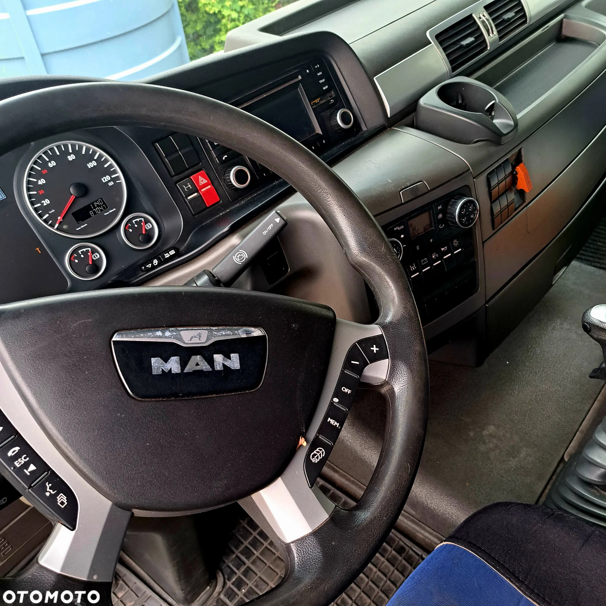 MAN TGX - 8