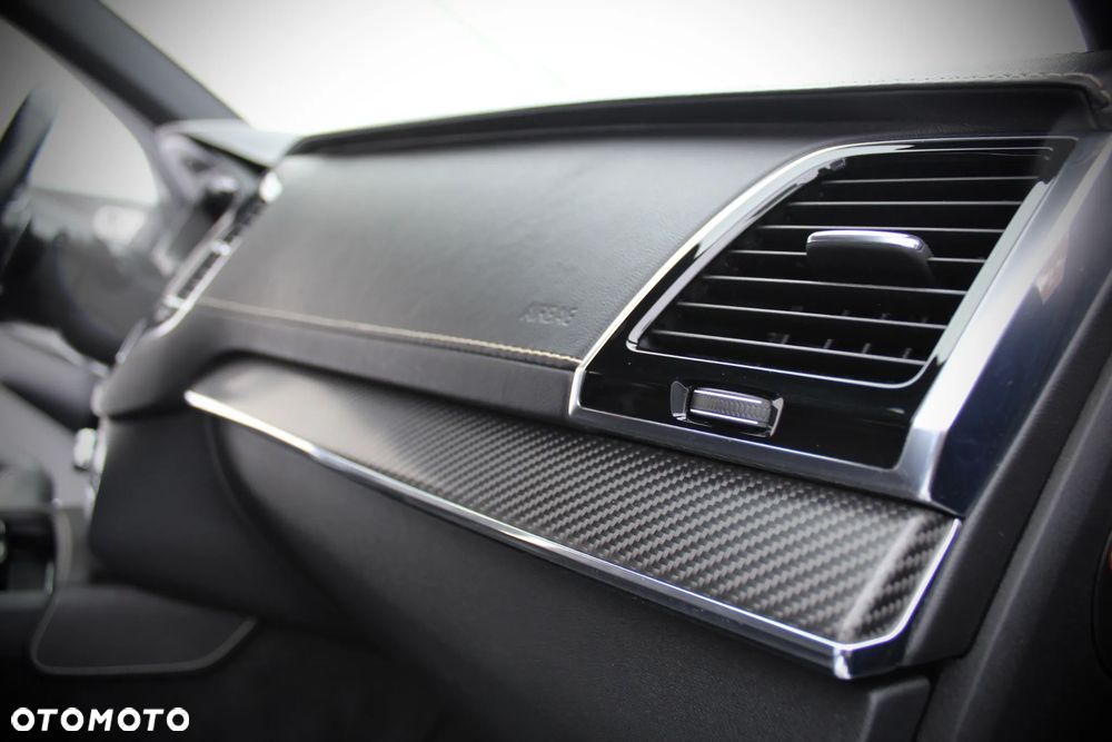 Volvo XC 90 T8 AWD Plug-In Hybrid R-Design 7os - 21