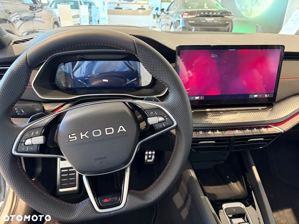 Skoda Octavia 2.0 TSI RS DSG - 16