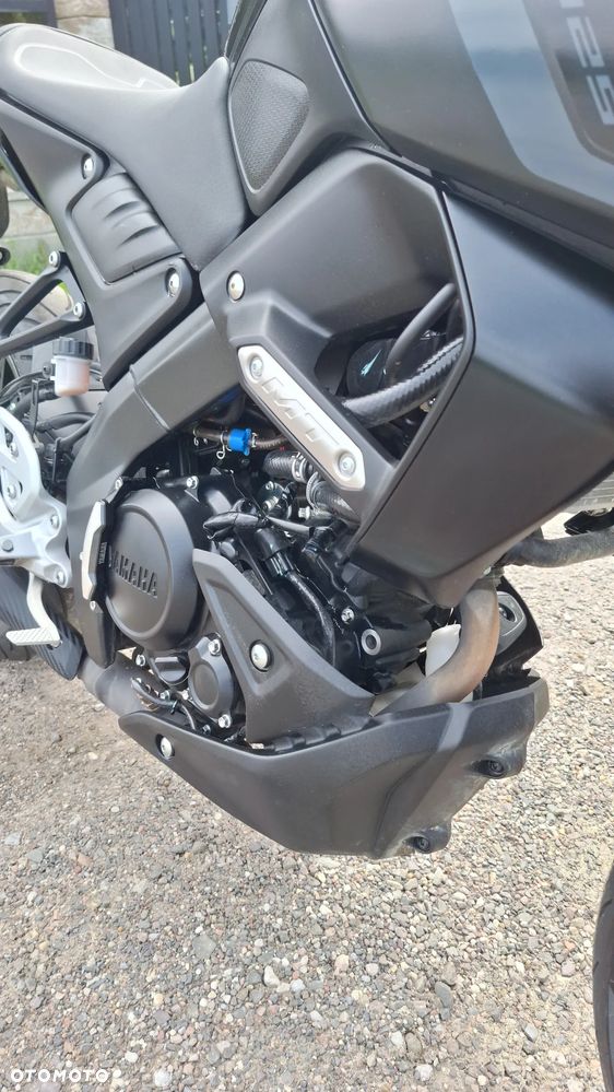 Yamaha MT - 11