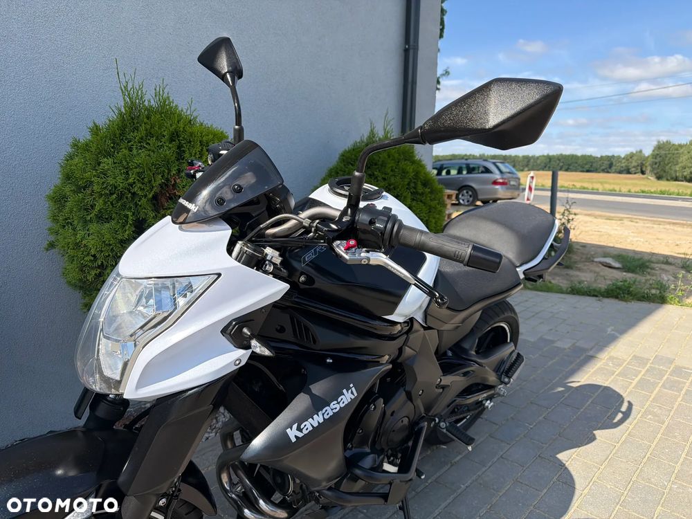 Kawasaki ER - 32