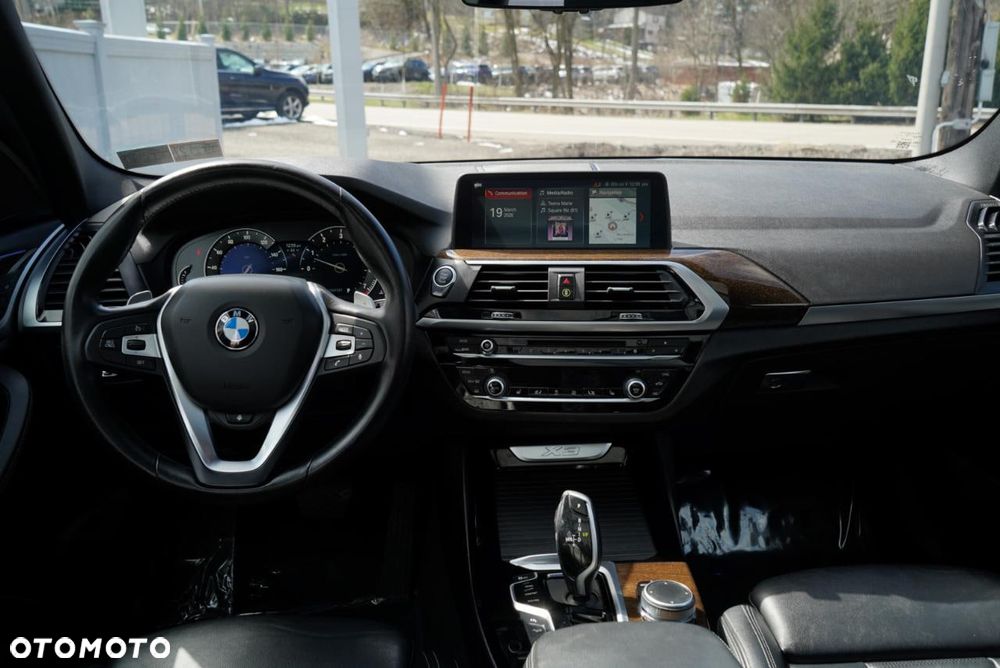 BMW X3 xDrive30i Advantage sport - 13