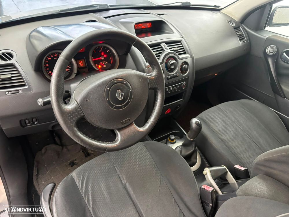 Renault Mégane - 7
