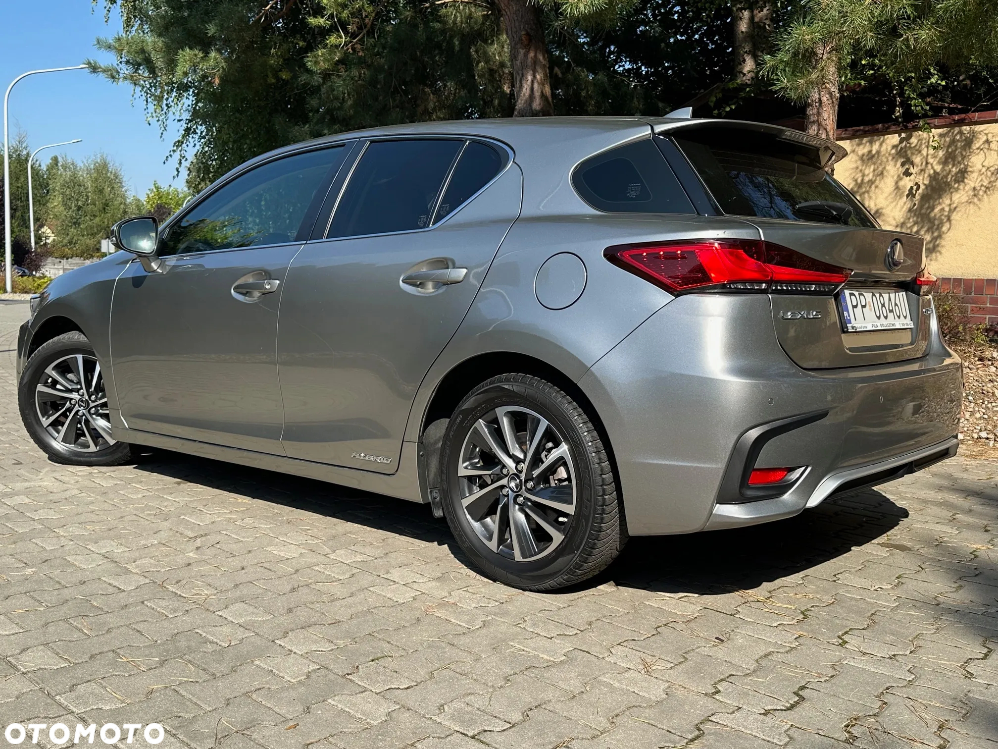 Lexus CT 200h Dynamic Line - 13