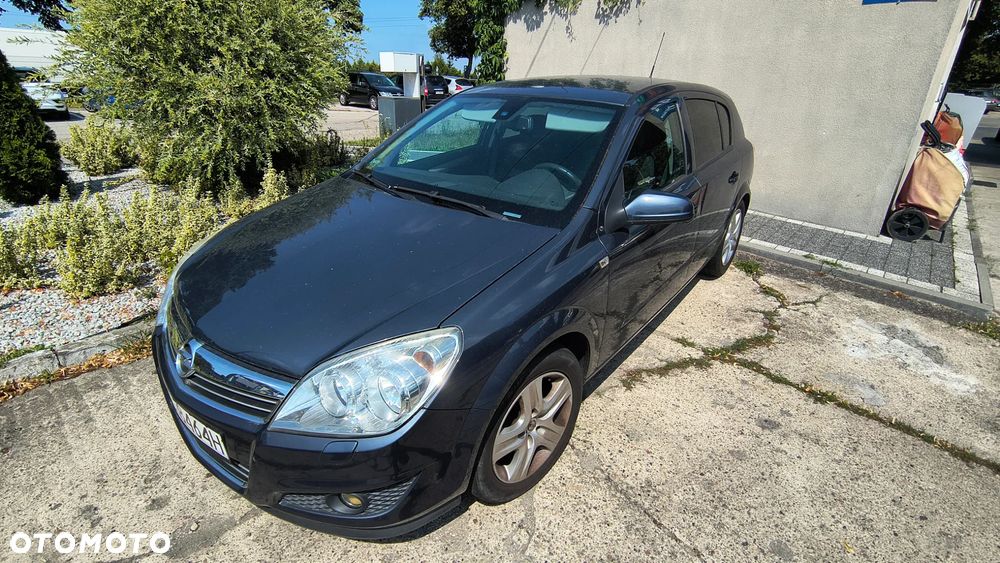 Opel Astra 1.6 - 10