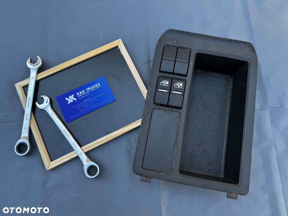 włącznik przełącznik panel man tgx tgs 81617010123 - 1