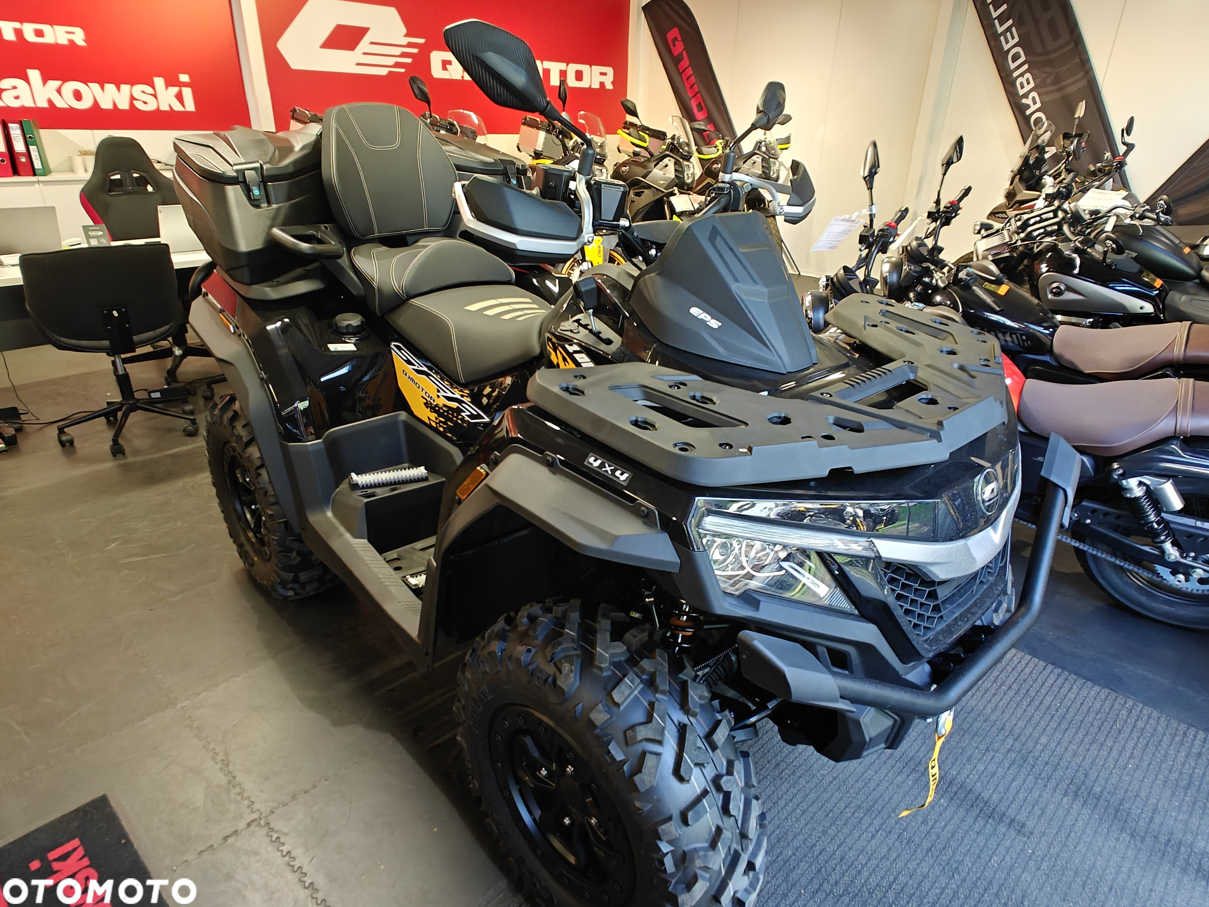 QJMOTOR SFA 1000 - 2