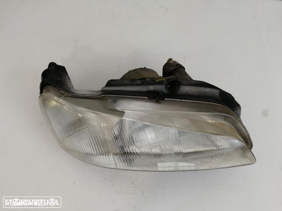 Farol óptica frente direito peugeot 106 1996 a 2001 - 2