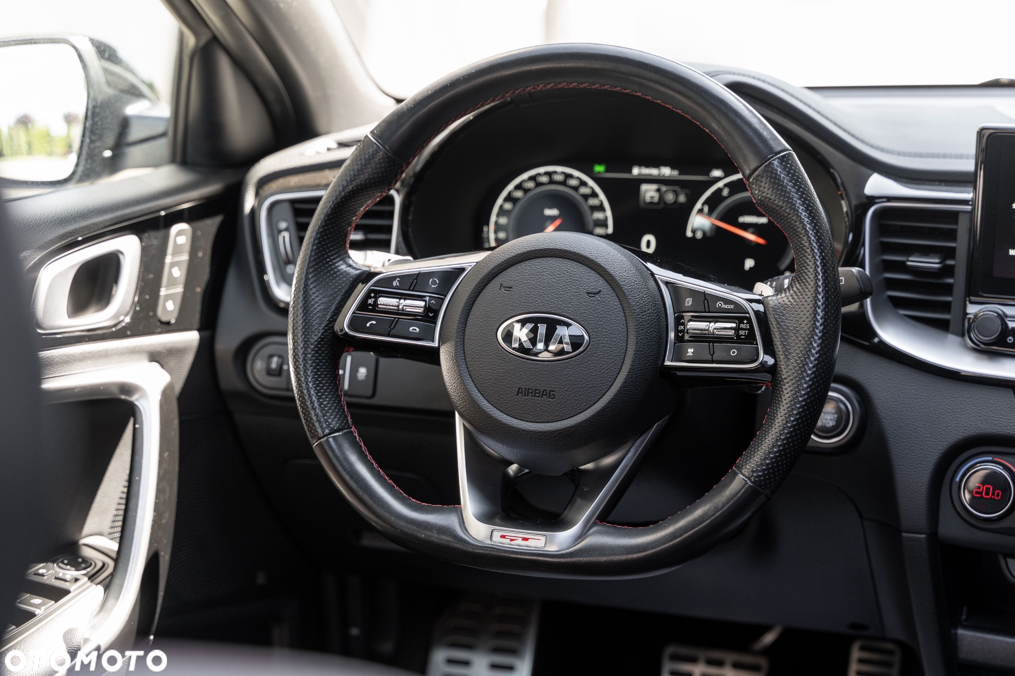 Kia Ceed 1.6 T-GDI DCT7 OPF GT - 29