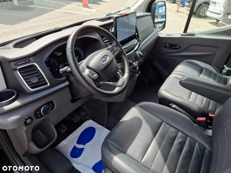Ford Transit - 9