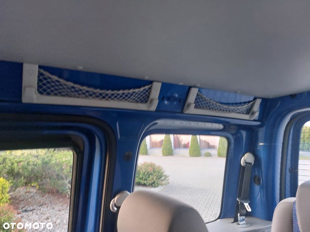 Volkswagen Caddy 1.6 Familie (7-Si.) - 25