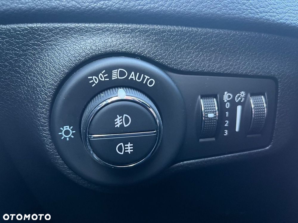 Jeep Compass 1.3 TMair Longitude FWD S&S DDCT - 32