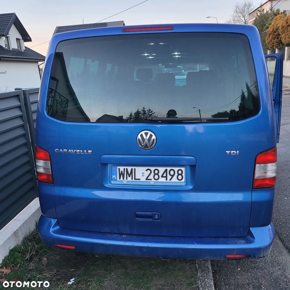 Volkswagen Caravelle - 3