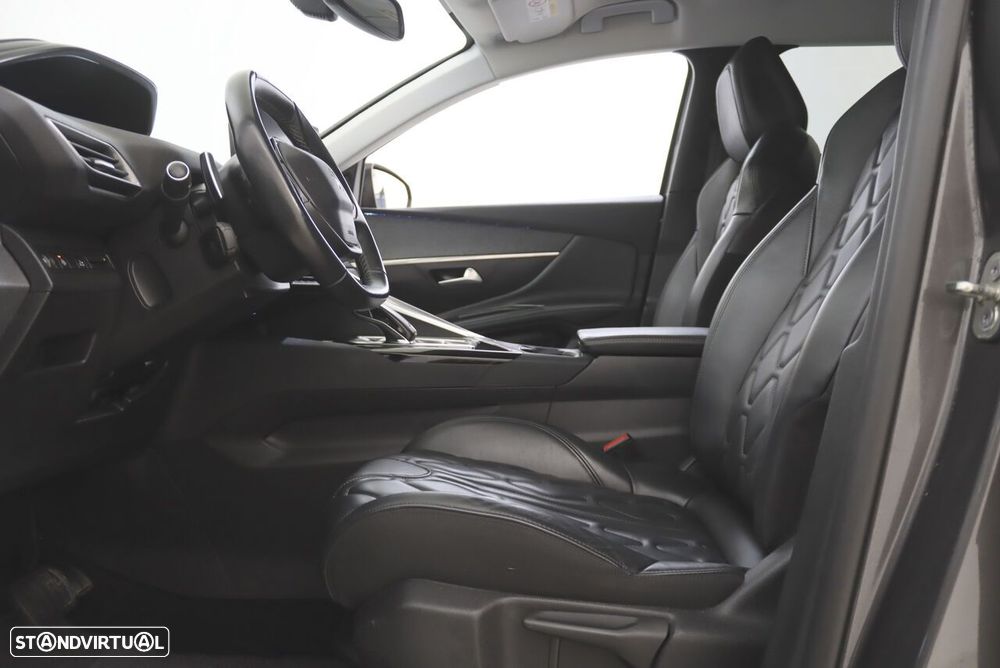 Peugeot 5008 1.2 PureTech Allure Pack EAT8 - 5