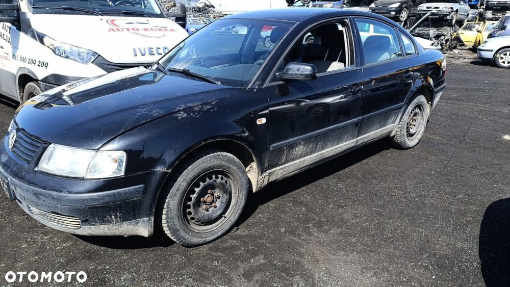 36047 VW passat B5 model od 96-00 silnik 1.9 TDI AJM nie odpala skrzynia ELN lakier LC9Z - 7