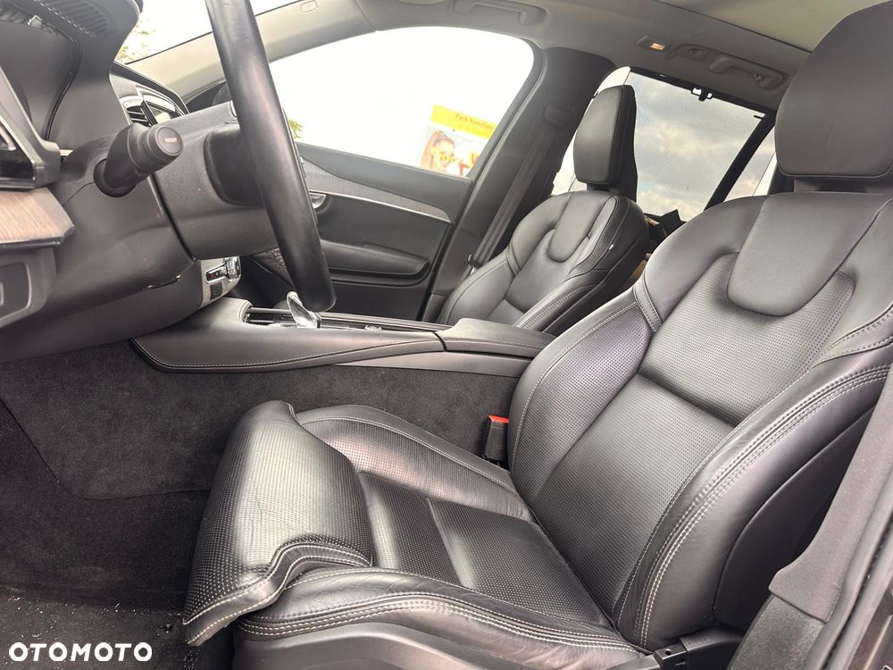 Volvo XC 90 B5 D AWD R-Design - 6