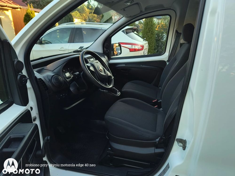 Fiat Fiorino Kombi 1.4 8V Base - 25