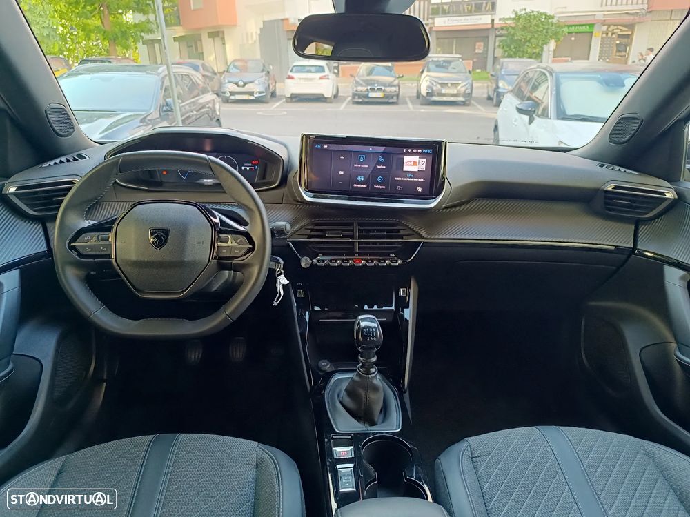 Peugeot 2008 1.2 PureTech Allure Pack - 18