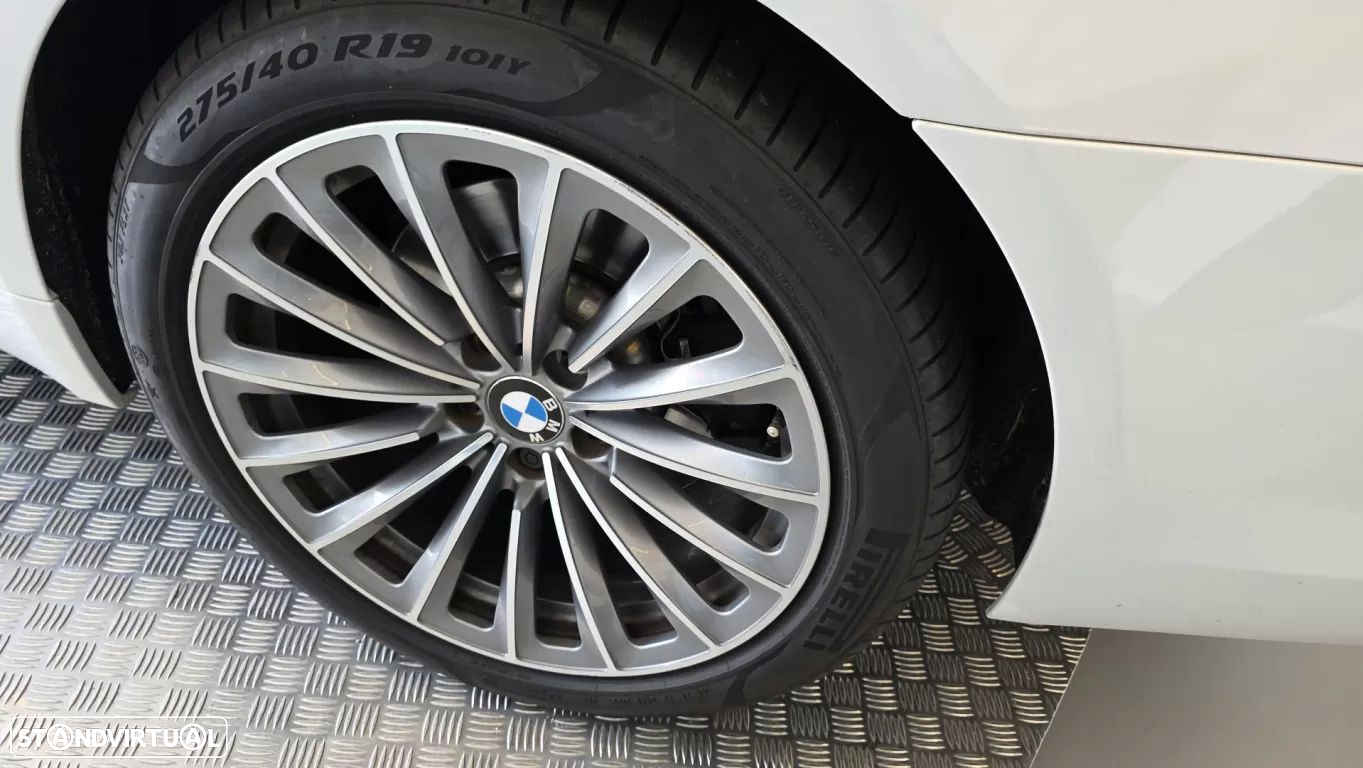BMW 730 Ld Edition Exclusive - 32