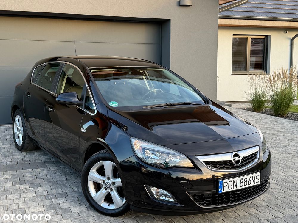 Opel Astra - 1