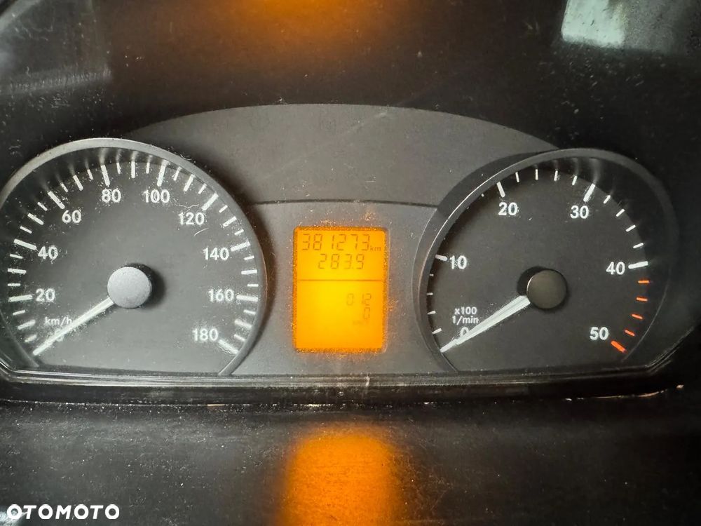 Mercedes-Benz Sprinter 313 cdi - 9