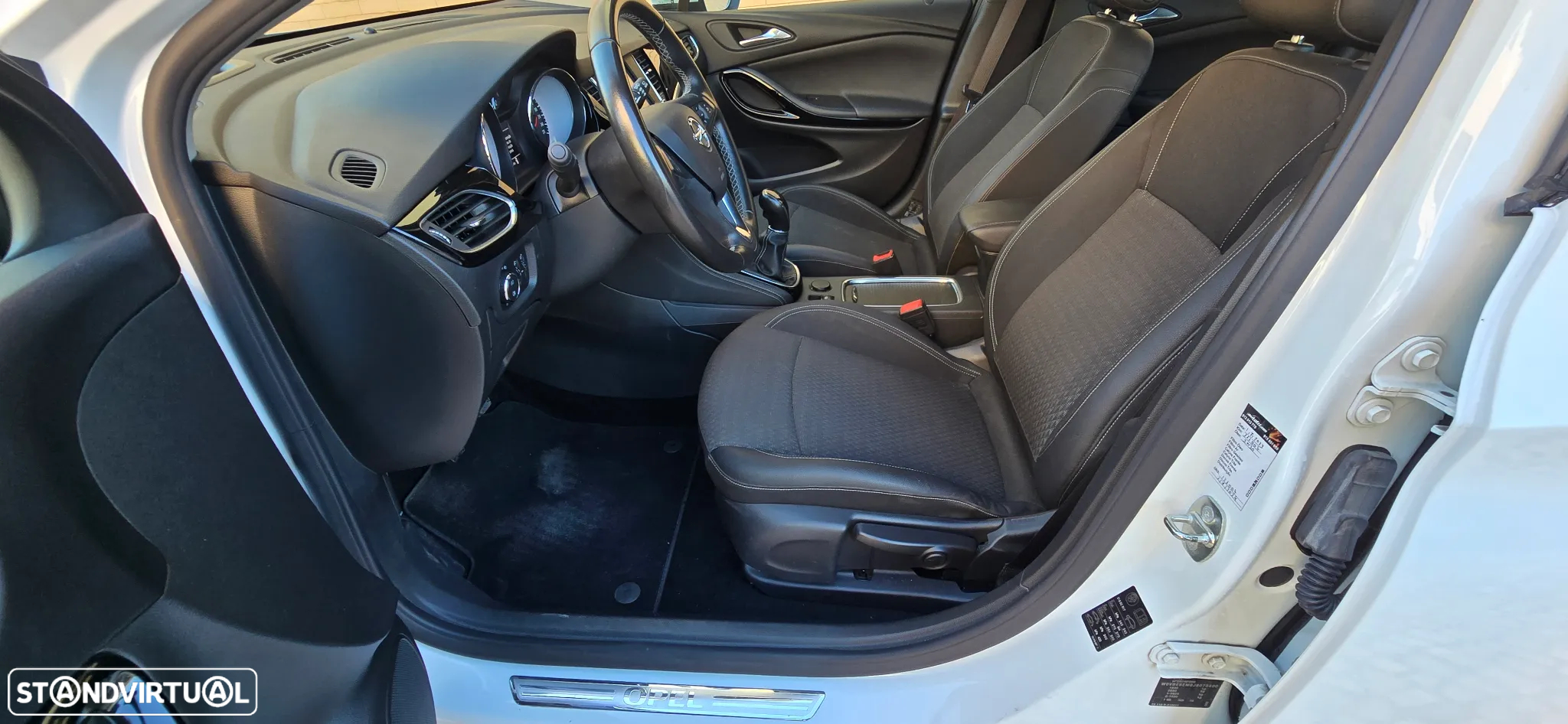 Opel Astra Sports Tourer 1.4 ECOTEC CNG Sports Tourer Business - 27