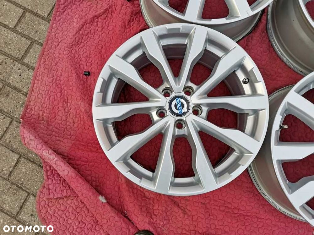 ALUFELGI 18' VOLVO XC40 XC60 XC70 V70 XC90 V60 S60 S80 - 5x108 - 2