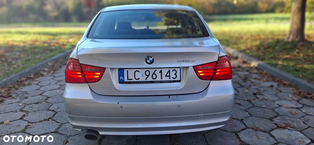 BMW Seria 3 - 12
