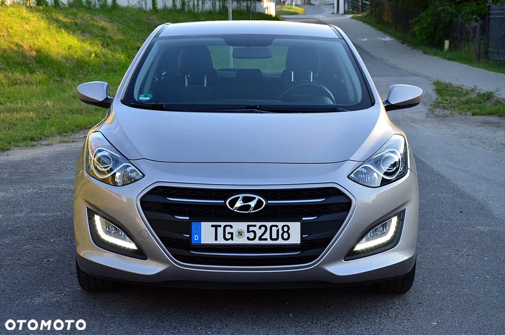 Hyundai i30 1.4 Base - 8