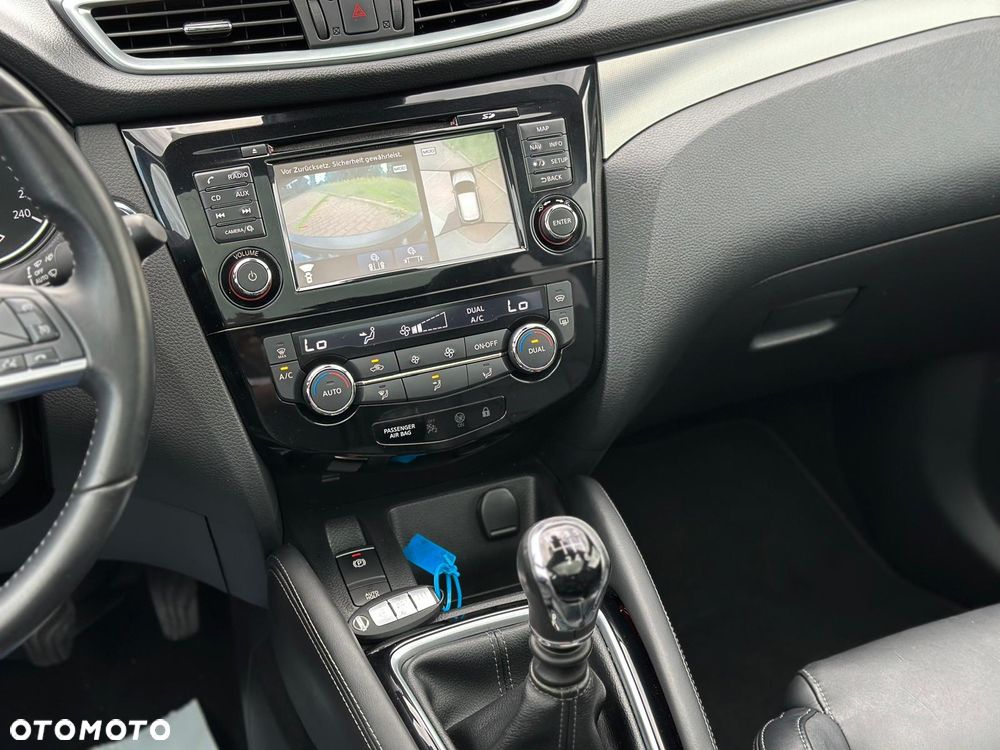 Nissan Qashqai 1.6 DIG-T Tekna+ - 16