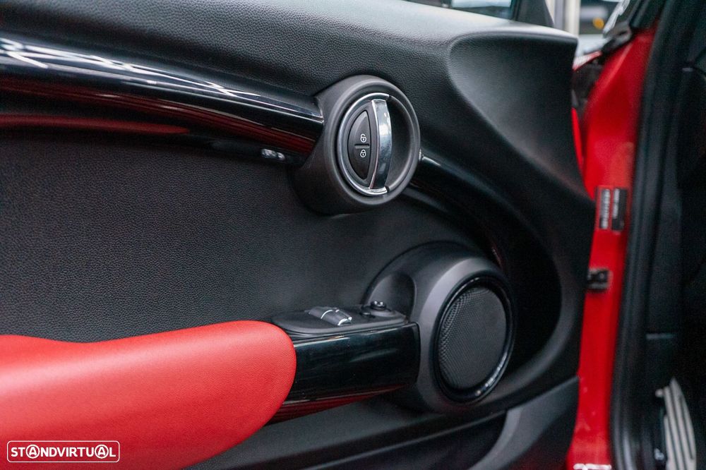 MINI 3 Portas John Cooper Works Auto Desportiva - 24