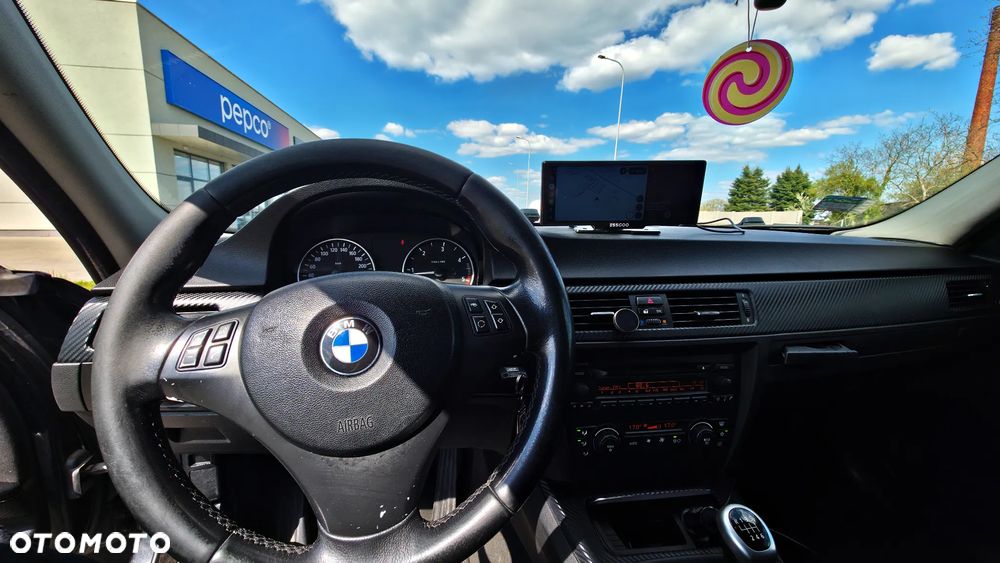 BMW Seria 3 320d DPF - 14