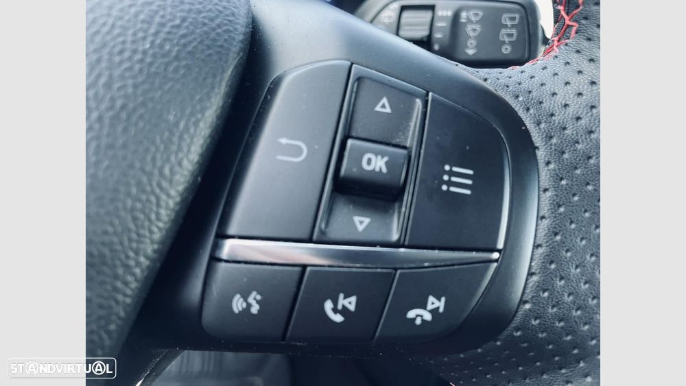 Ford Focus 1.0 EcoBoost MHEV ST-Line X Aut. - 17